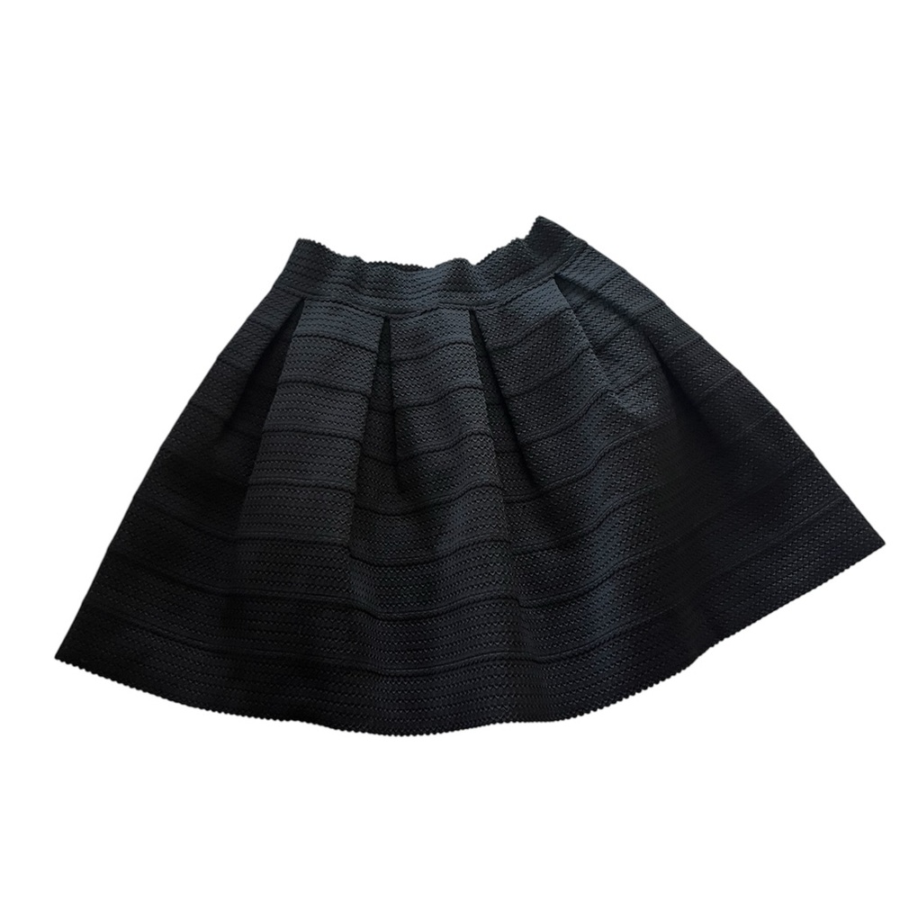 Express Black  Pleated pull on Rubber Blend A-Line Stretch Skirt size S